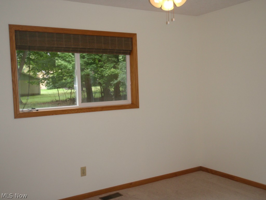 3512 Verner Road Stow, OH 44240 - Photo 9 of 19