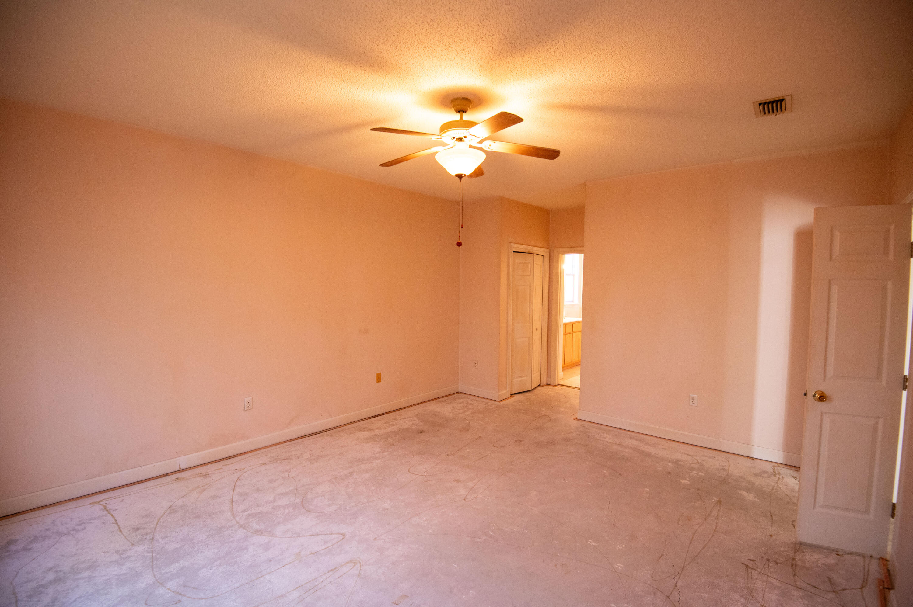 407 Calle Escada Santa Rosa Beach, FL 32459 - Photo 11 of 17 a view of an empty room