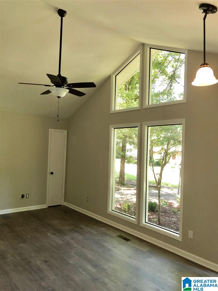 2154 Mountain View Road Birmingham, AL 35210 - Photo 9 of 10