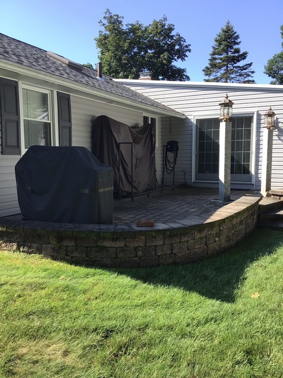 52 Jane Road Methuen, MA 01844 - Photo 16 of 20 Gallery Image 16