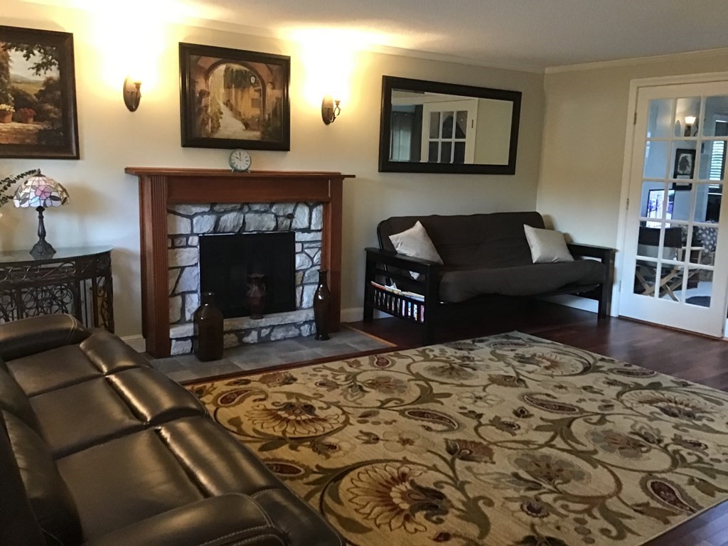 52 Jane Road Methuen, MA 01844 - Photo 5 of 20 Gallery Image 5
