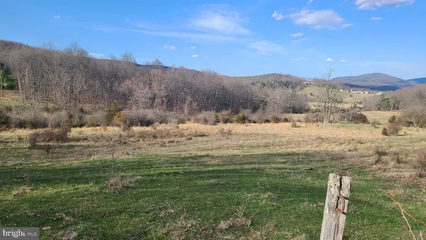 $89,900 | Entry Mountain Road, Franklin, WV 26807