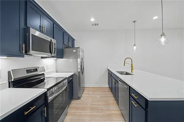 $2,200 | 71620 Spike Drive, Madisonville, LA 70447