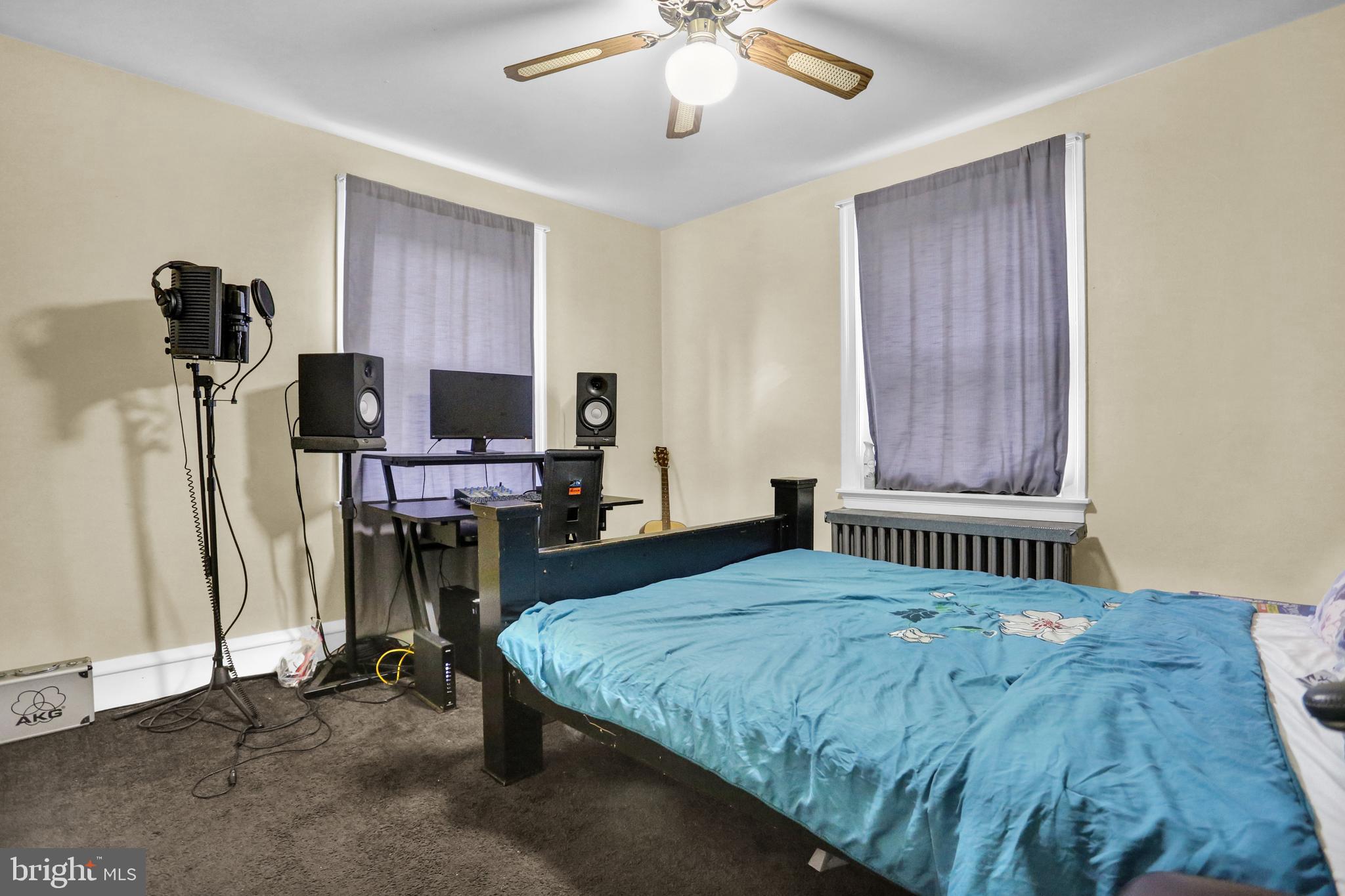 201-205 Pershing Boulevard Reading, PA 19607 - Photo 16 of 30 2nd floor bedroom 1