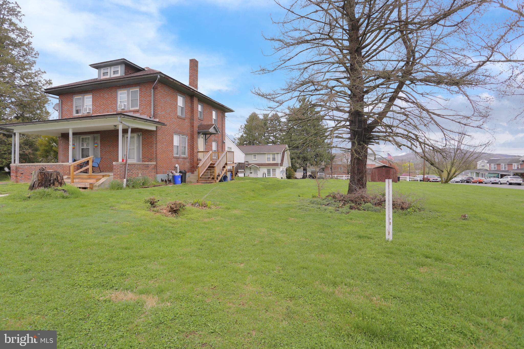 201-205 Pershing Boulevard Reading, PA 19607 - Photo 29 of 30