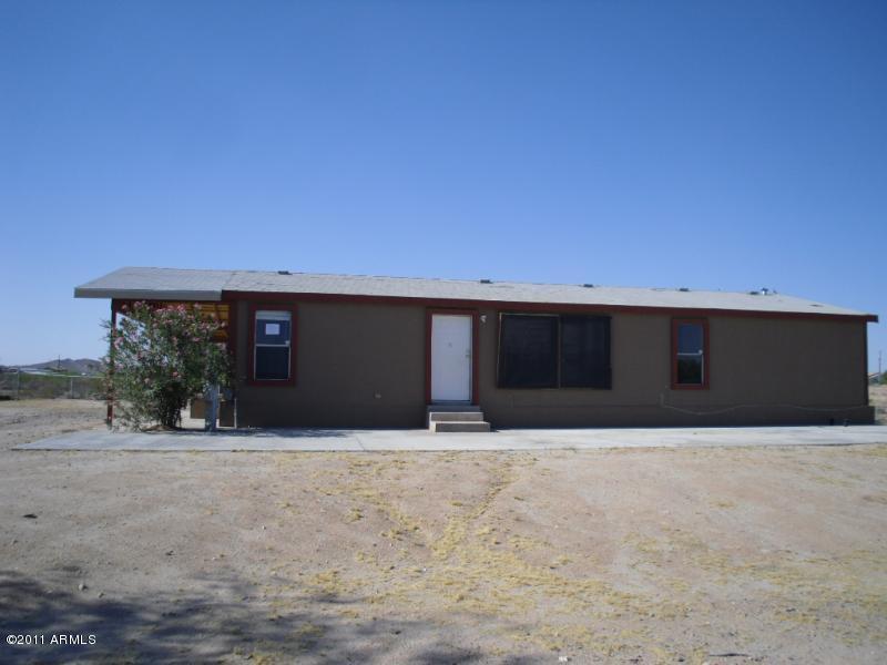 20615 West Cheyenne Road Buckeye, AZ 85326 - Photo 2 of 20 Front
