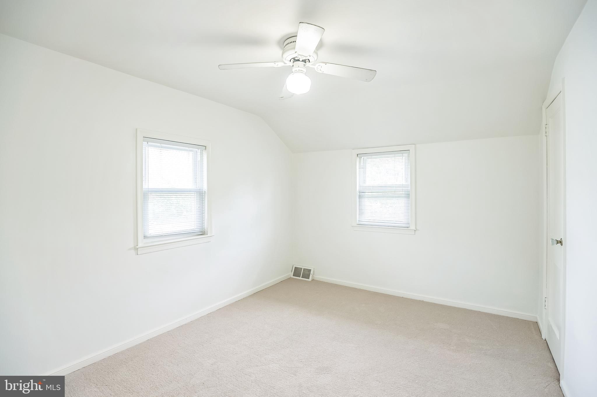 205 Lyster Road Oreland, PA 19075 - Photo 15 of 24 Gallery Image 15