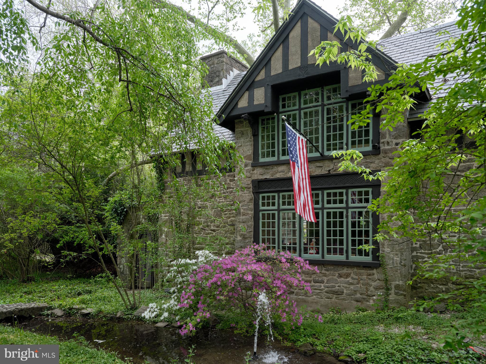 2610 River Road New Hope, PA 18938 - Photo 4 of 22 a small garden covered with tall trees