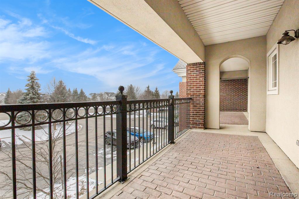 283 South Zeeb Road, Unit 204 Ann Arbor, MI 48103 - Photo 25 of 28