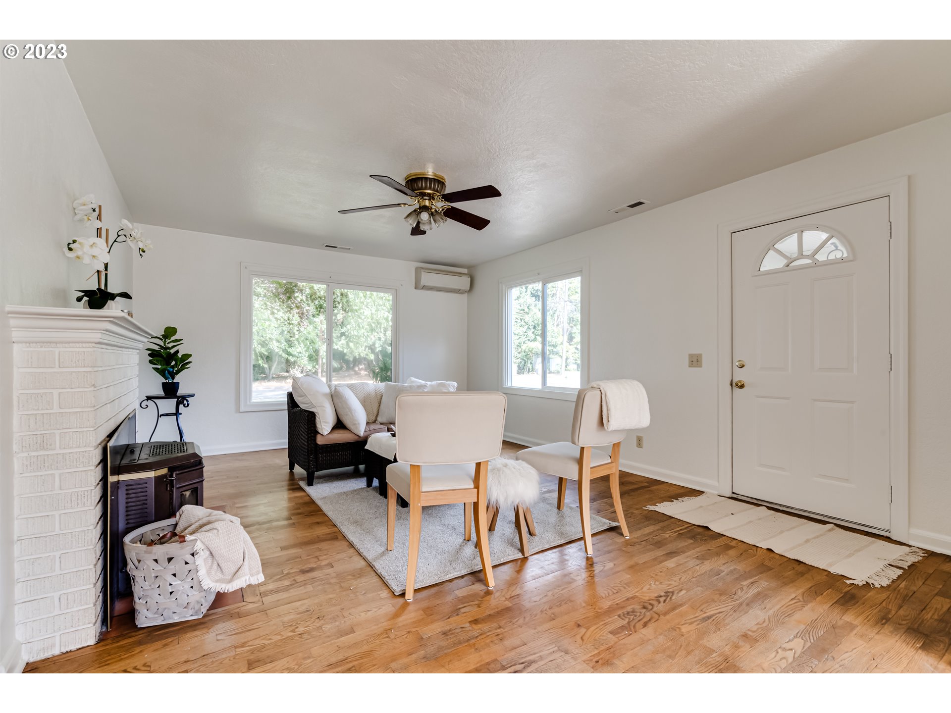 3420 Elmira Road Eugene, OR 97402 - Photo 6 of 37 Gallery Image 6