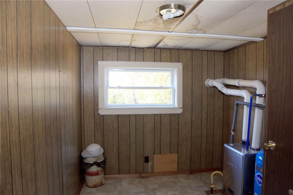 138 Old Stagecoach Road Old Town, ME 04468 - Photo 16 of 27 Utility room