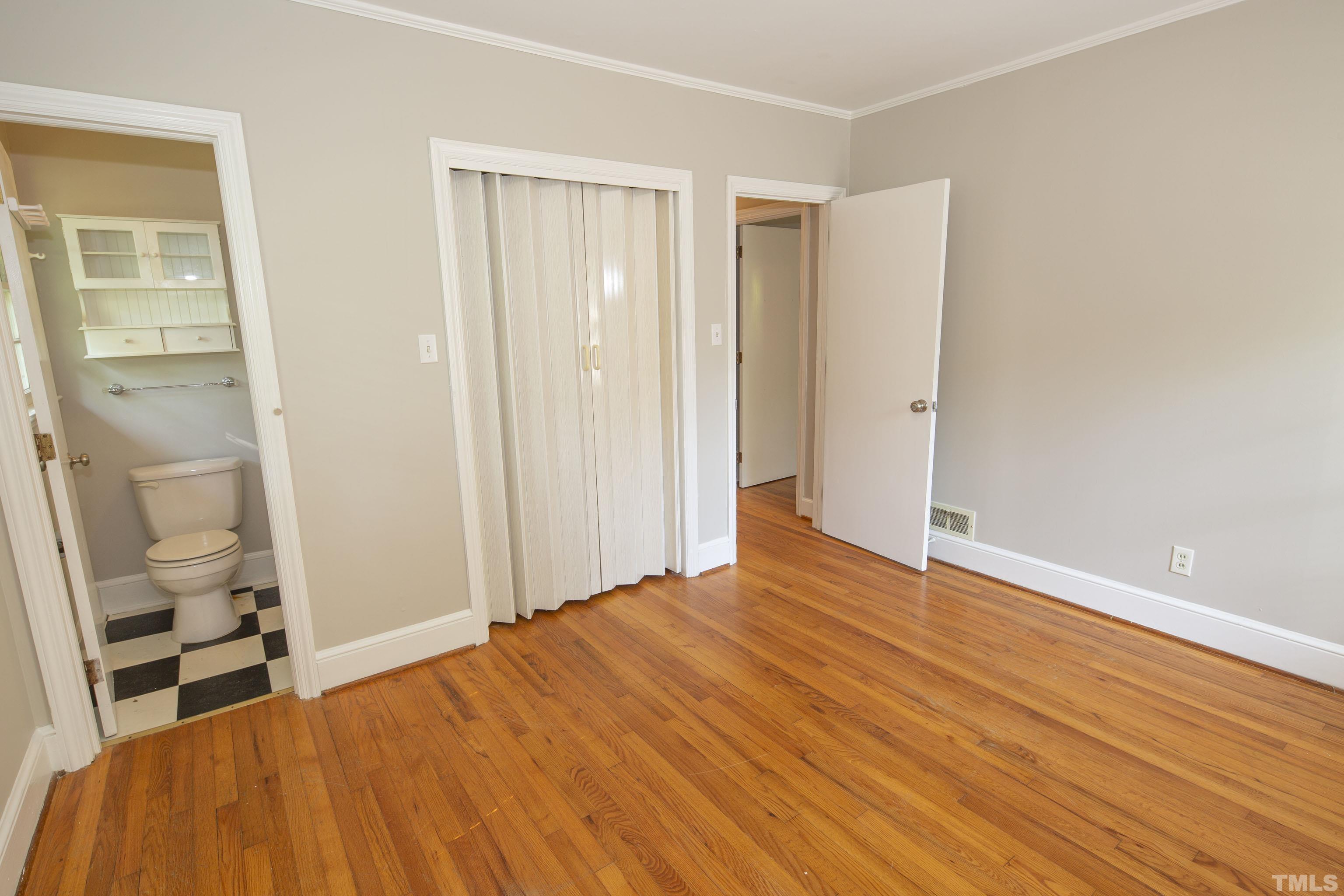 3012 Ridge Road Raleigh, NC 27612 - Photo 8 of 23 Gallery Image 8