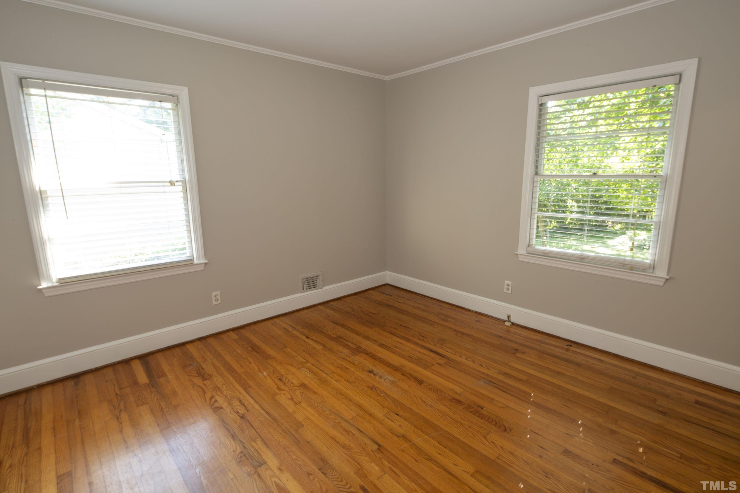 3012 Ridge Road Raleigh, NC 27612 - Photo 10 of 23 Gallery Image 10