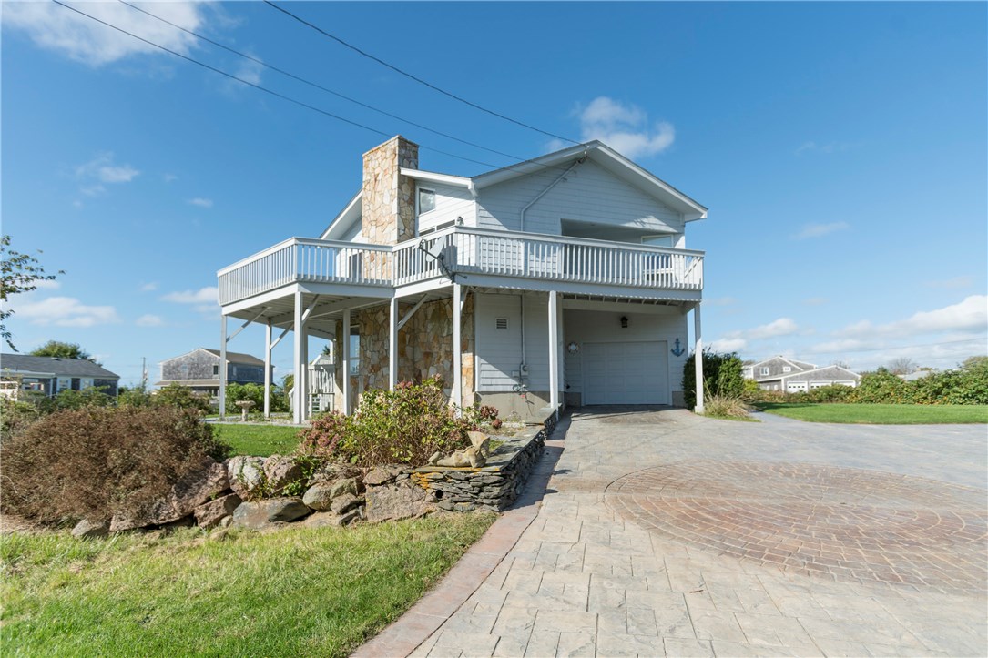 17 Pennsylvania Road Little Compton, RI 02837 - Photo 3 of 27