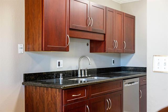 500 West Middlefield Road, Unit 98 Mountain View, CA 94043 - Photo 11 of 34