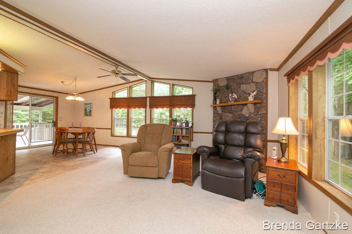 8906 Garbow Road Howard City, MI 49329 - Photo 6 of 22 Garbow8910