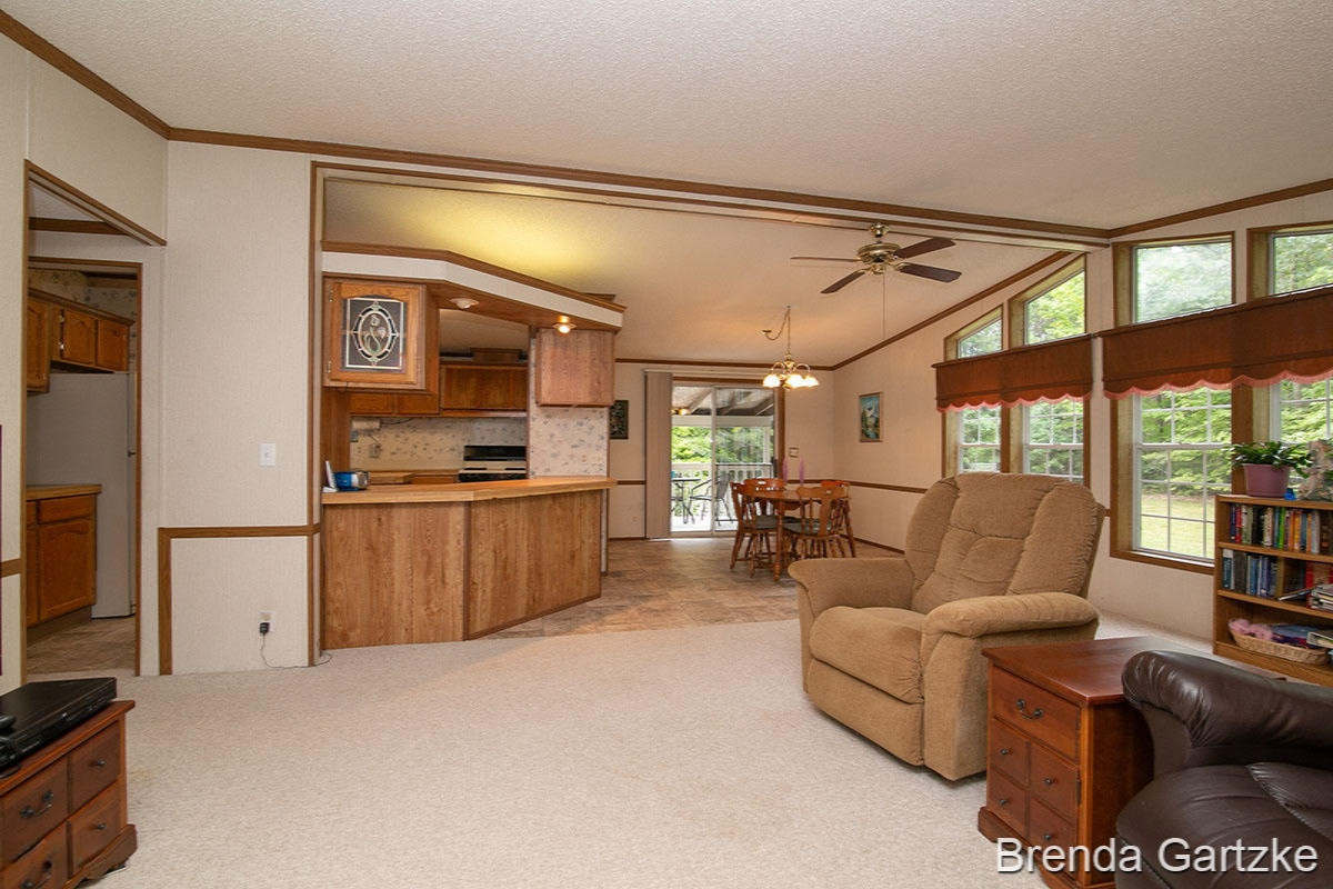 8906 Garbow Road Howard City, MI 49329 - Photo 8 of 22 Garbow8912