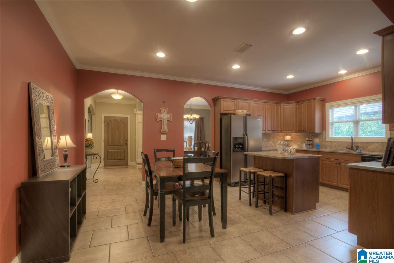 265 Lacey Avenue Alabaster, AL 35114 - Photo 7 of 19