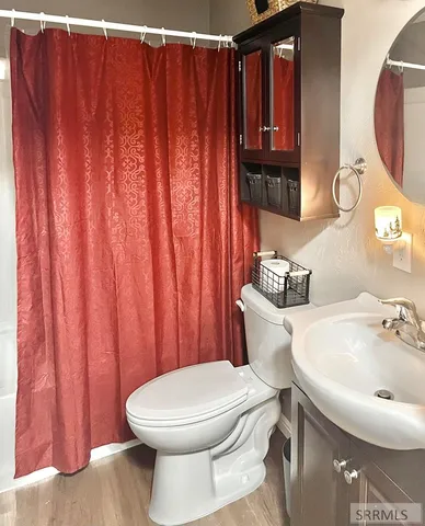 $400,000 | 3382 Grove Lane, Idaho Falls, ID 83404