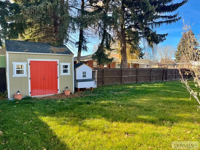 $400,000 | 3382 Grove Lane, Idaho Falls, ID 83404