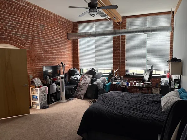 $2,300 | 160 Fremont Street, Unit 209, Worcester, MA 01603