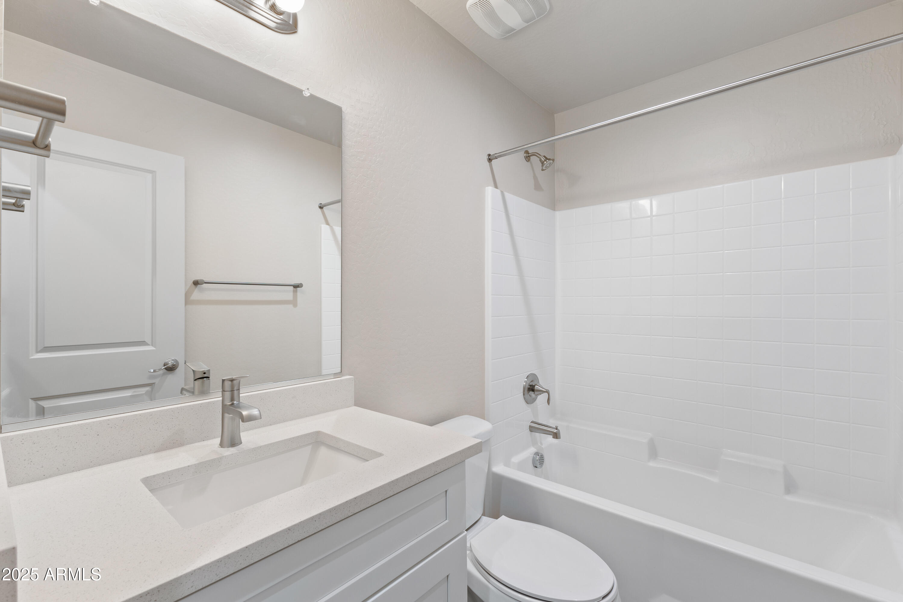 4307 North 13th Place Phoenix, AZ 85014 - Photo 22 of 35 a bathroom with a sink toilet and shower