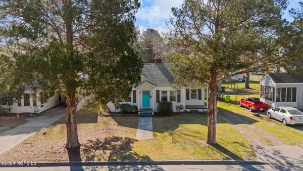 $1,650 | 607 Watson Avenue, New Bern, NC 28560