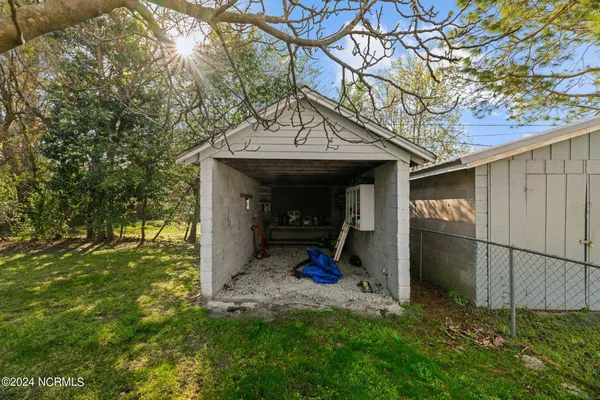 $1,650 | 607 Watson Avenue, New Bern, NC 28560