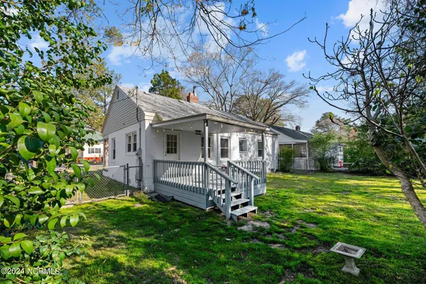 $1,650 | 607 Watson Avenue, New Bern, NC 28560