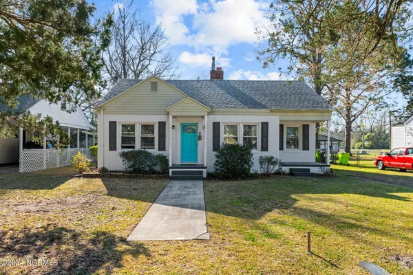$1,650 | 607 Watson Avenue, New Bern, NC 28560