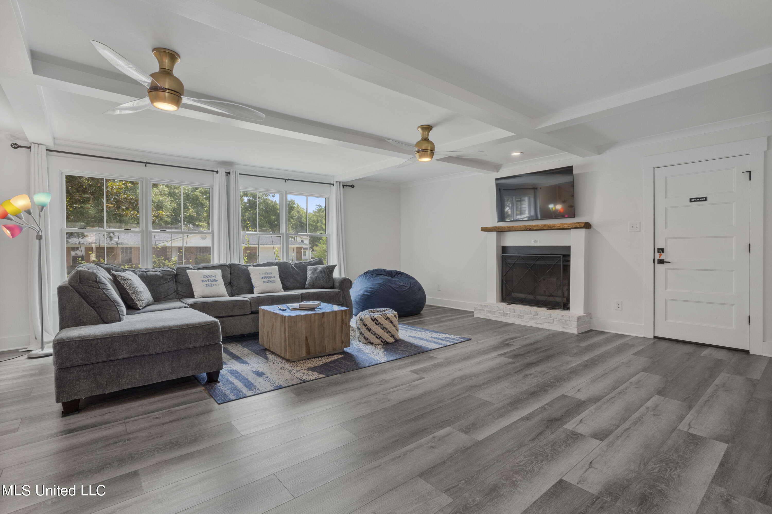 100 Winchester Drive Ocean Springs, MS 39564 - Photo 23 of 45 023