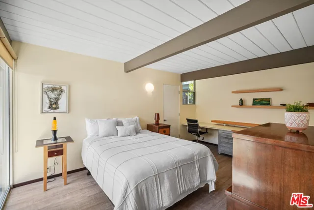 $7,500 | 1568 Stoddard Avenue, Thousand Oaks, CA 91360