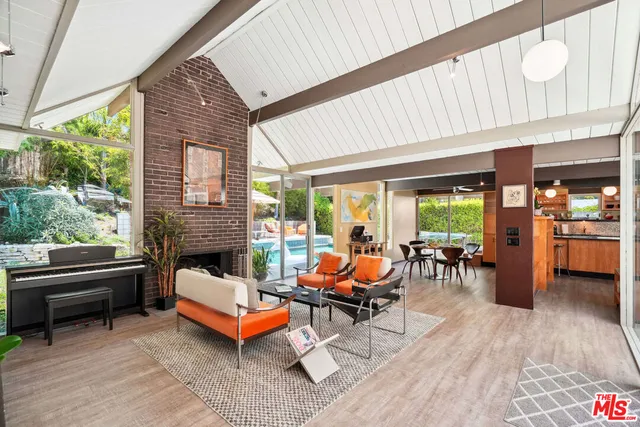 $7,500 | 1568 Stoddard Avenue, Thousand Oaks, CA 91360