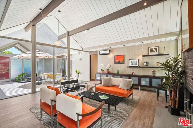 $7,500 | 1568 Stoddard Avenue, Thousand Oaks, CA 91360