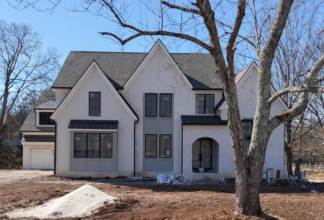 $2,399,990 | 835 Brook Hollow Road, Nashville, TN 37205