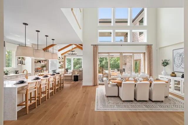 $2,399,990 | 835 Brook Hollow Road, Nashville, TN 37205