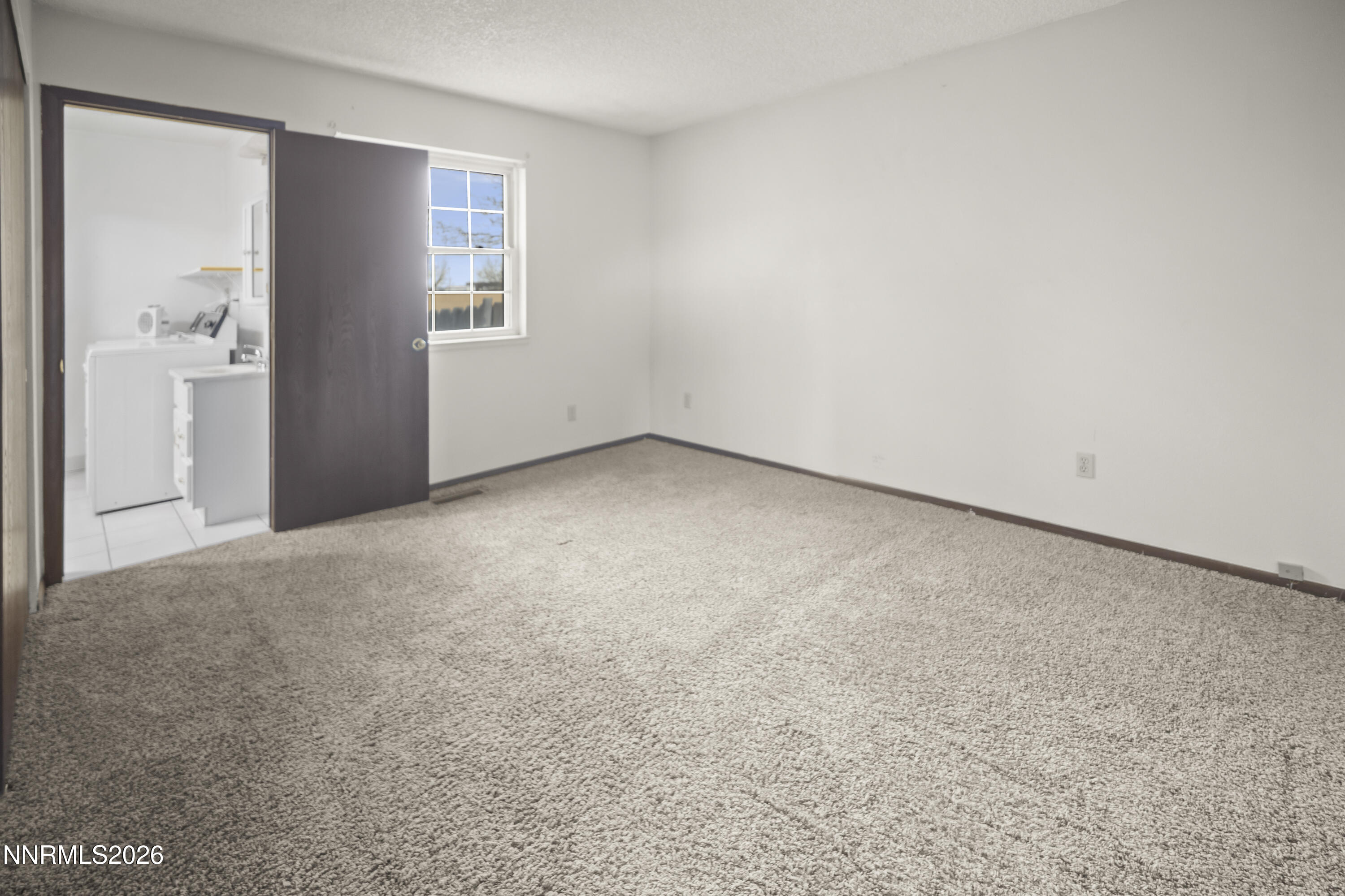 308 Andrea Way Fernley, NV 89408 - Photo 6 of 42 _S1A4526