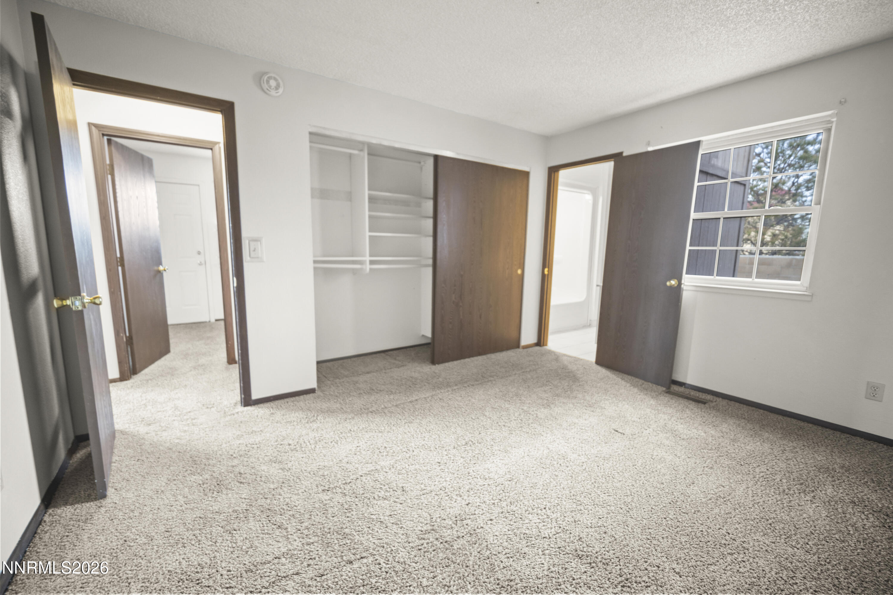 308 Andrea Way Fernley, NV 89408 - Photo 7 of 42 _S1A4531