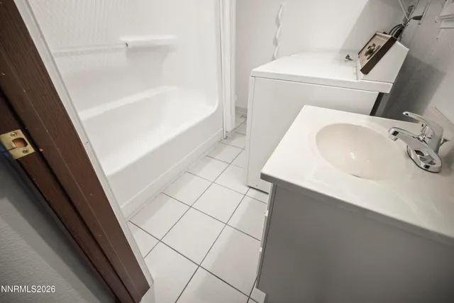 $279,900 | 308 Andrea Way, Fernley, NV 89408