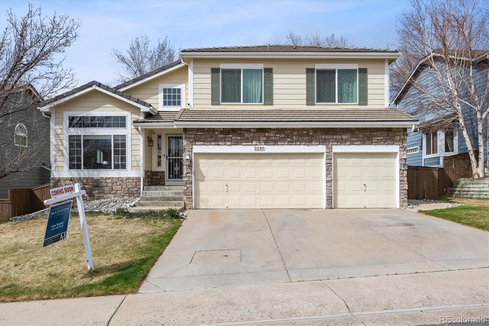 3297 Oak Leaf Place Highlands Ranch, CO 80129 - Photo 2 of 32