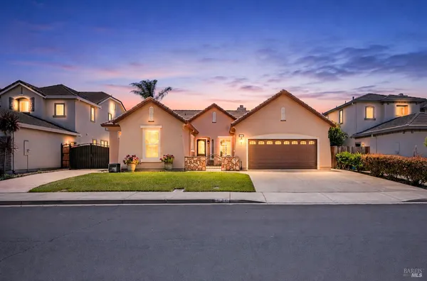 $725,000 | 625 Sparrowhawk Drive, Vacaville, CA 95687