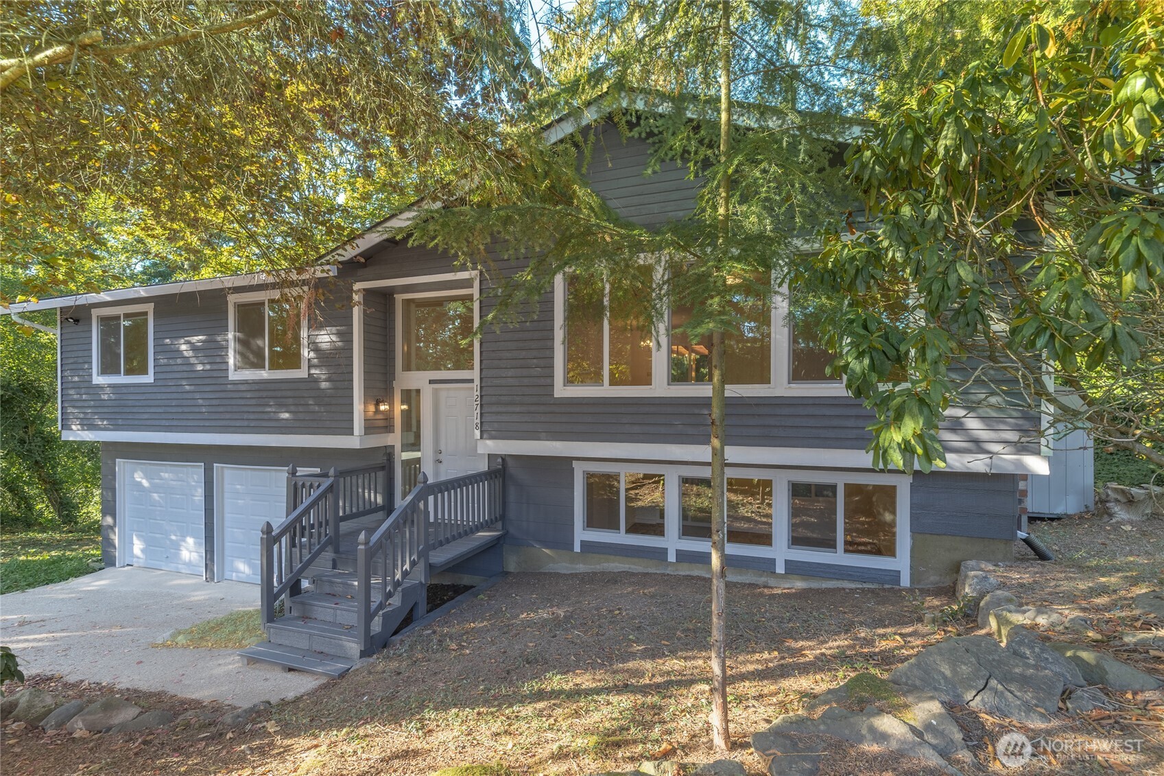 12718 Southeast 184th Place Renton, WA 98058 - Photo 2 of 26