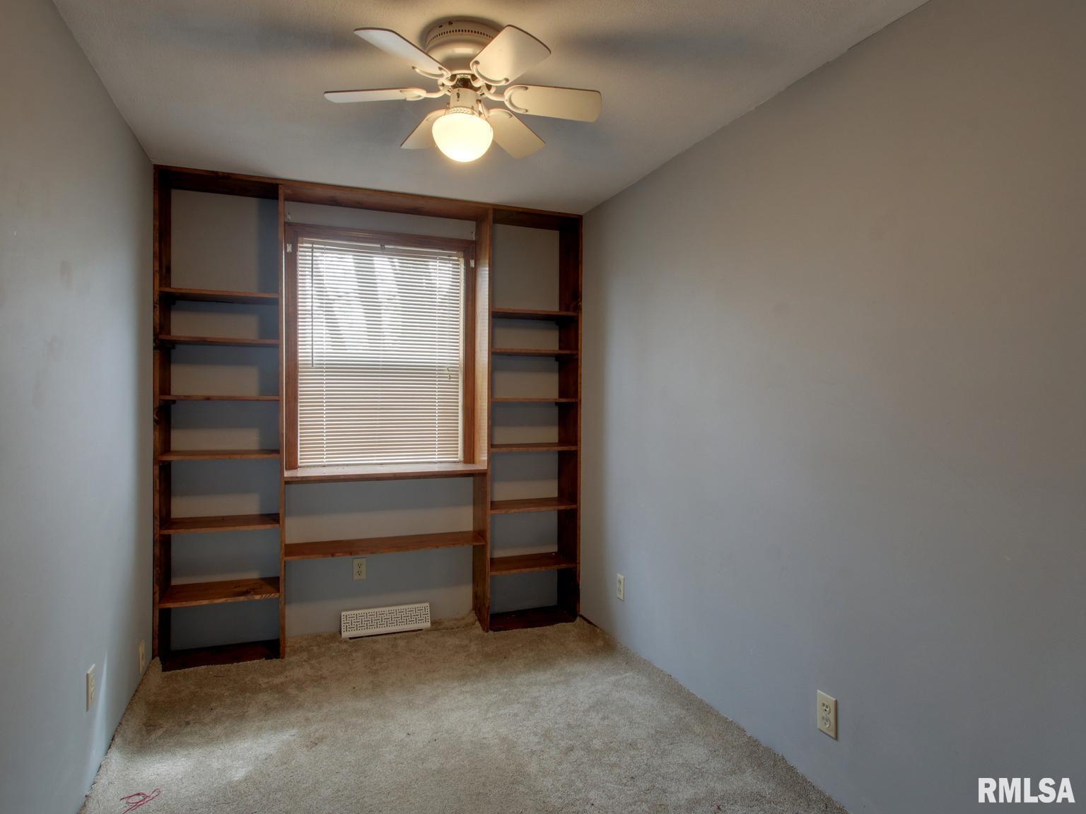 2201 South Johnson Street Macomb, IL 61455 - Photo 20 of 30
