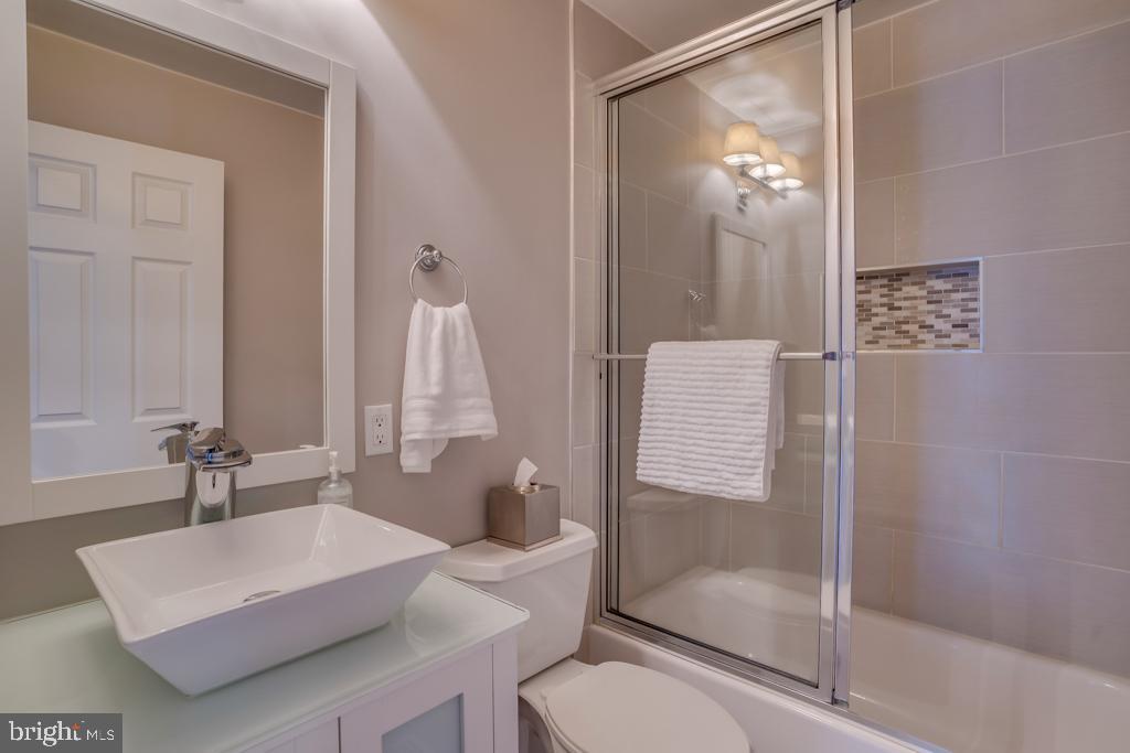 15500 Bond Mill Road Laurel, MD 20707 - Photo 20 of 33 Gallery Image 20