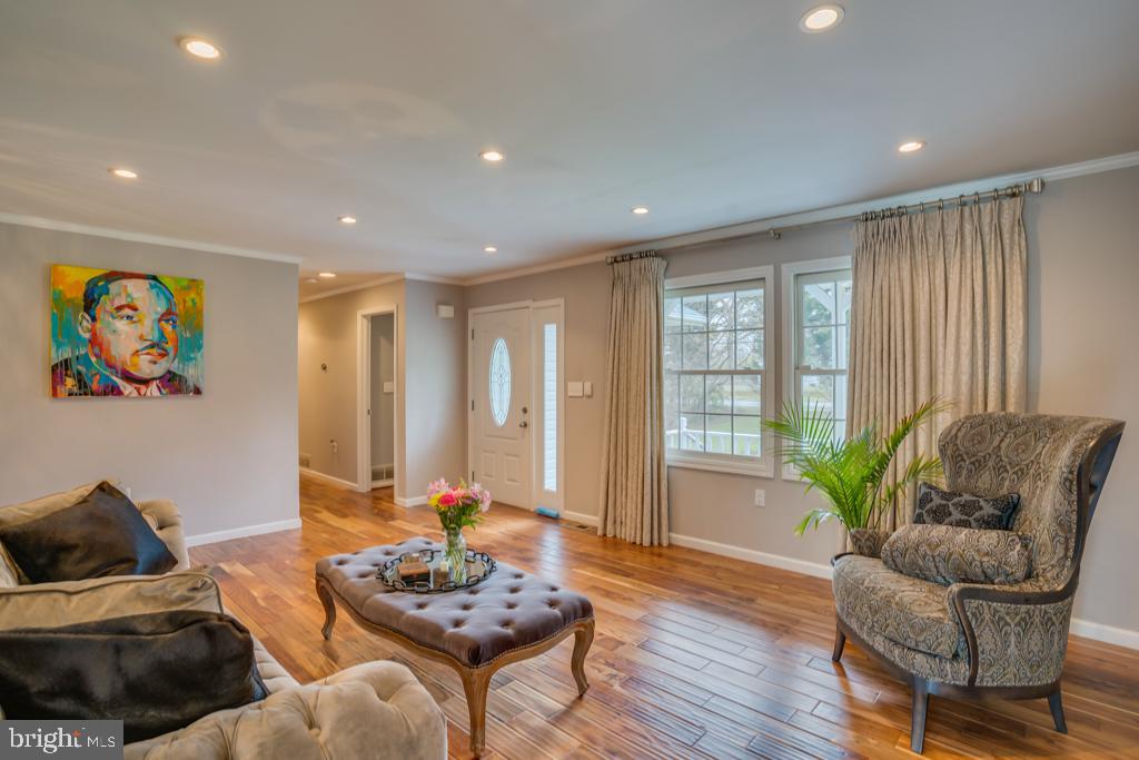 15500 Bond Mill Road Laurel, MD 20707 - Photo 4 of 33 Gallery Image 4