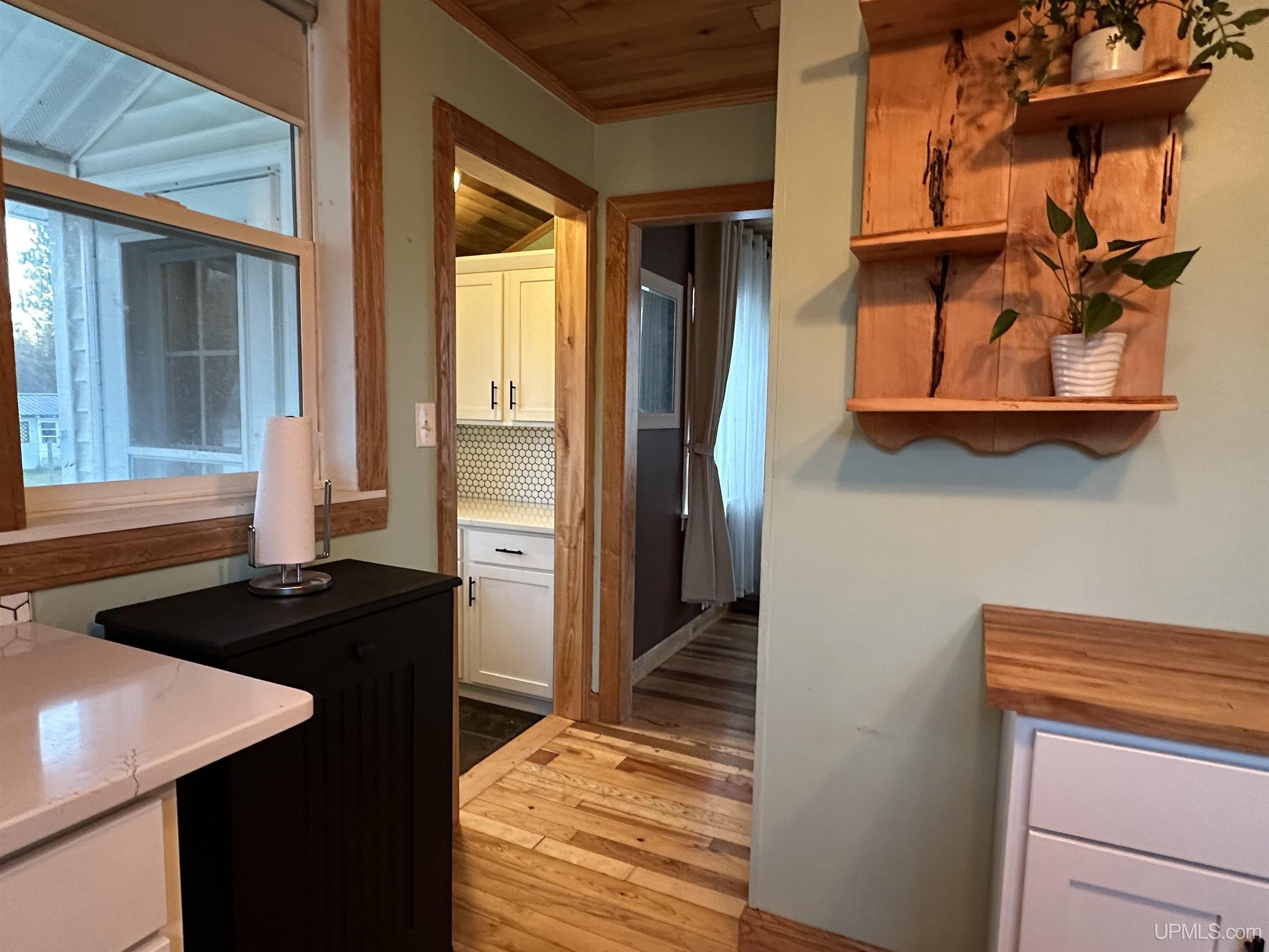 5281 Sunset Road Ironwood, MI 49938 - Photo 16 of 51