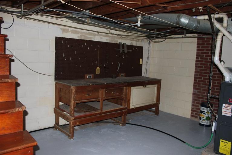 2314 Chancy Street Clinton, IA 52732 - Photo 20 of 24 Gallery Image 20