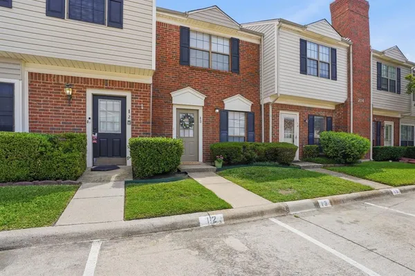$2,125 | 204 Samuel Boulevard, Unit I3, Coppell, TX 75019