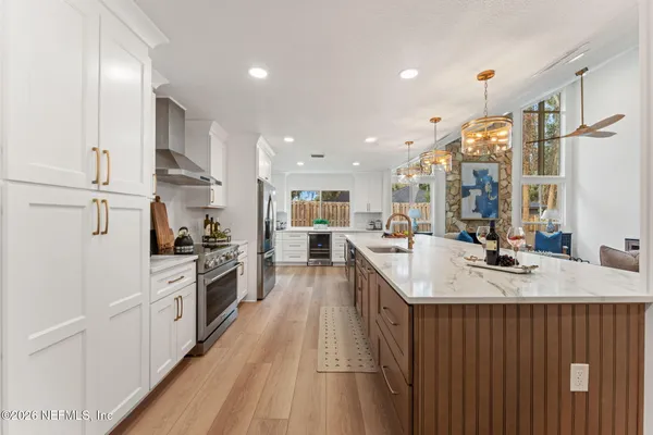 $1,365,000 | 1918 Oak Circle, Atlantic Beach, FL 32233