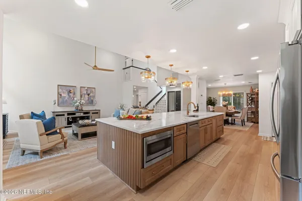 $1,365,000 | 1918 Oak Circle, Atlantic Beach, FL 32233